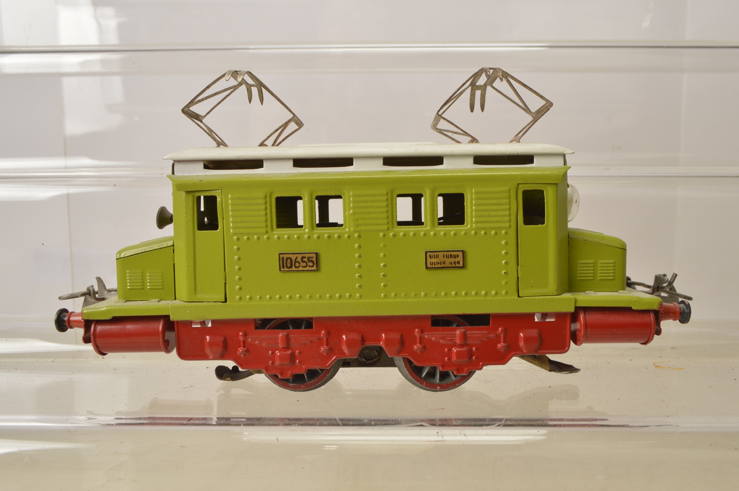 Popular Toys & Trains Auction
